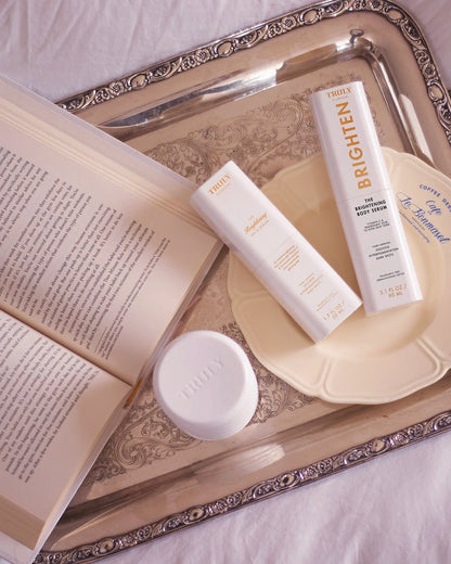 The Brightening Body Serum – Targeted Dark Spot Treatment with Vitamin C & Tranexamic Acid – Corrects Hyperpigmentation, Dark Spots & Uneven Tone – Boosts Radiance for a Brighter, Youthful-Looking Complexion – Clinical Strength Formula